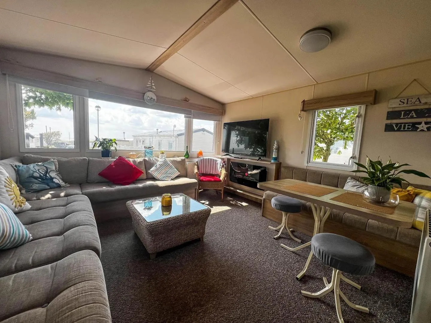 Great 8 Berth Caravan At Sand Le Mere In Yorkshire Ref 71001I Tunstall  0*, Tunstall (East Riding of Yorkshire) Royaume-Uni